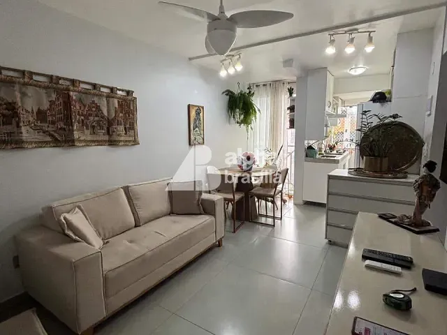 Apartamento 2 quartos e 1 banheiro, à venda, no bairro Asa Sul em Brasília