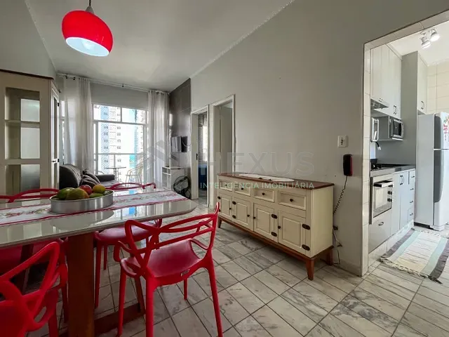 Apartamento 2 quartos e 2 banheiros, à venda, no bairro Pitangueiras em Guarujá