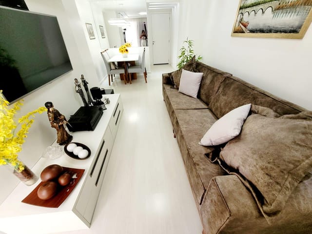 Apartamento com 75m² 3 quartos e 3 banheiros, à venda, no bairro Vila Valqueire em Rio de Janeiro