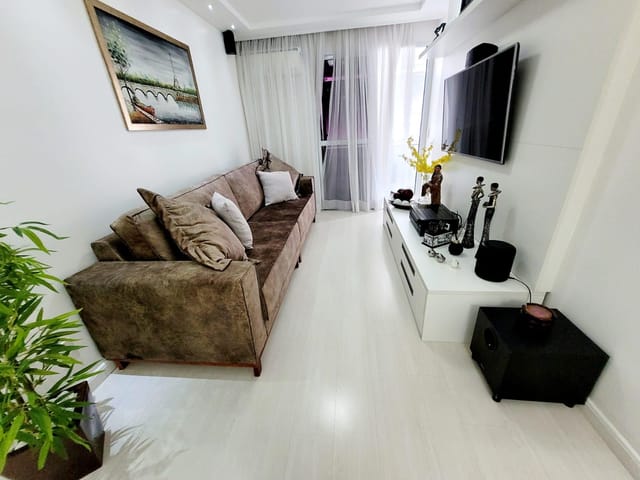 Apartamento com 75m² 3 quartos e 3 banheiros, à venda, no bairro Vila Valqueire em Rio de Janeiro