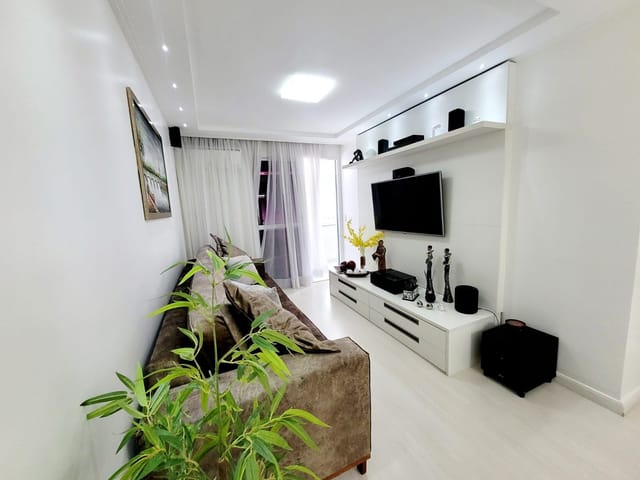 Apartamento com 75m² 3 quartos e 3 banheiros, à venda, no bairro Vila Valqueire em Rio de Janeiro