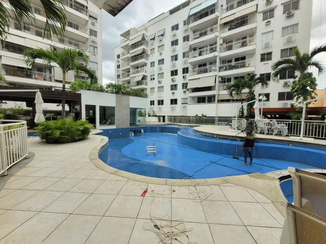 Apartamento com 75m² 3 quartos e 3 banheiros, à venda, no bairro Vila Valqueire em Rio de Janeiro
