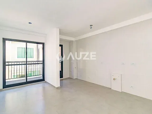 Apartamento com 48m² 2 quartos e 1 banheiro, à venda, no bairro Boqueirão em Curitiba