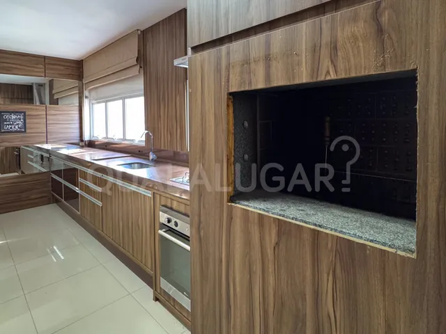 Apartamento 3 quartos e 2 banheiros, à venda ou para alugar, no bairro Vila Moema em Tubarão