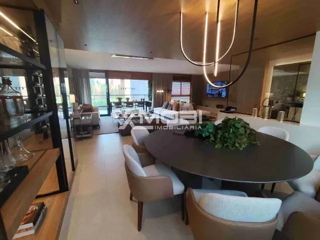 Apartamento com 248m² 4 quartos e 5 banheiros, à venda, no bairro Jardim Santa Teresa em Jundiaí
