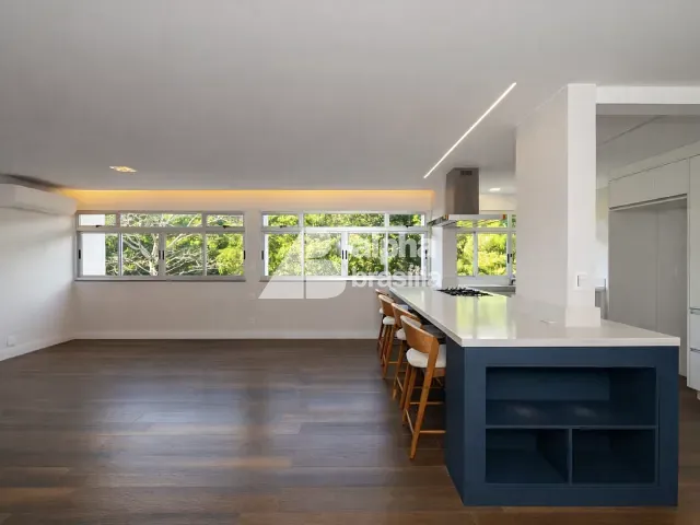 Apartamento 3 quartos e 2 banheiros, à venda, no bairro Asa Sul em Brasília
