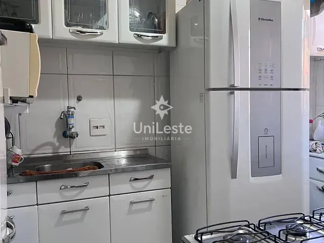 Apartamento 2 quartos e 1 banheiro, à venda, no bairro Jardim Vitória em Belo Horizonte