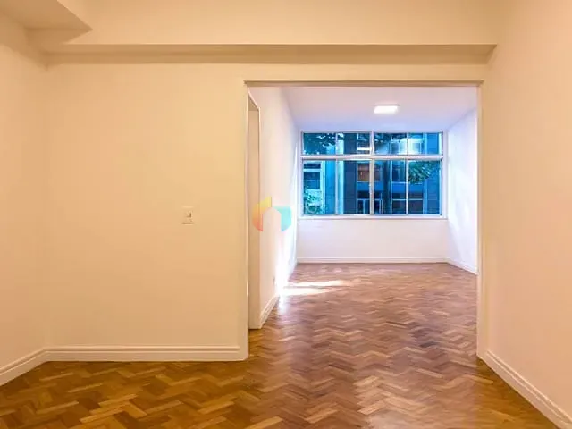 Apartamento com 164m² 3 quartos e 2 banheiros, à venda, no bairro Copacabana em Rio de Janeiro
