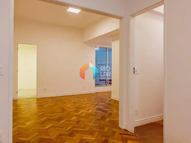 Apartamento com 164m² 3 quartos e 2 banheiros, à venda, no bairro Copacabana em Rio de Janeiro