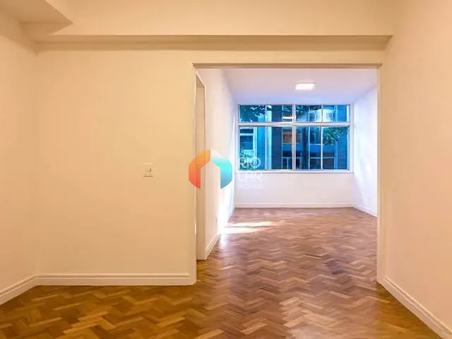 Apartamento com 164m² 3 quartos e 2 banheiros, à venda, no bairro Copacabana em Rio de Janeiro