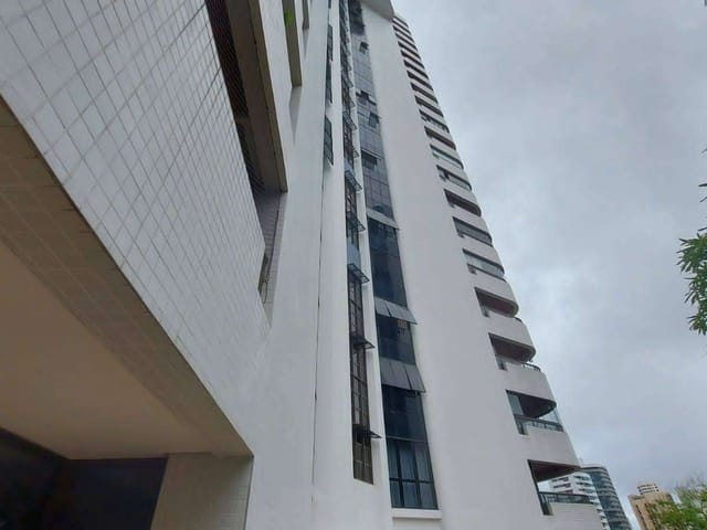 Foto do Apartamento - Apartamento à venda com 198m², 4 quartos sendo 3 suítes e 3 vagas no Edf. Assis Pedrosa, Parnamirim, Recife, PE | Tânia Macêdo Imóveis