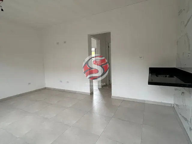 Apartamento com 40m² 2 quartos e 1 banheiro, para alugar, no bairro Vila Alpina em São Paulo