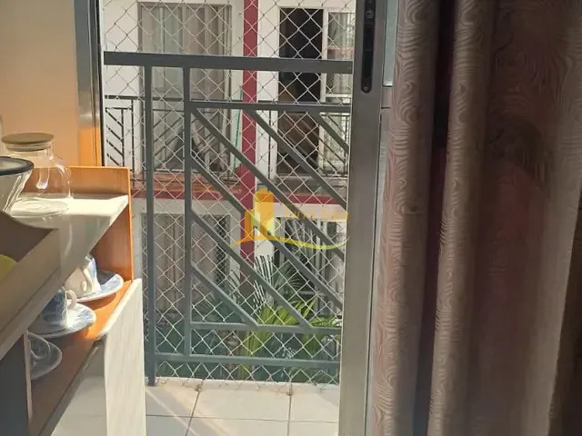 Apartamento 2 quartos e 1 banheiro, à venda, no bairro Vila Carmosina em São Paulo