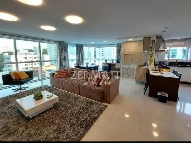 Apartamento com 175m² 3 quartos e 5 banheiros, à venda, no bairro Victor Konder em Blumenau