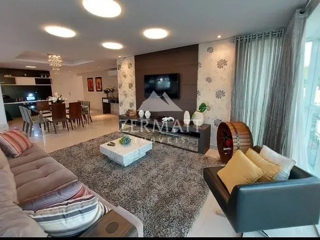 Apartamento com 175m² 3 quartos e 5 banheiros, à venda, no bairro Victor Konder em Blumenau