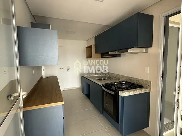 Apartamento com 144m² 3 quartos e 5 banheiros, para alugar, no bairro Anhangabaú em Jundiaí