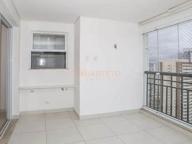 Apartamento 2 quartos e 1 banheiro, à venda ou para alugar, no bairro Vila Romana em São Paulo