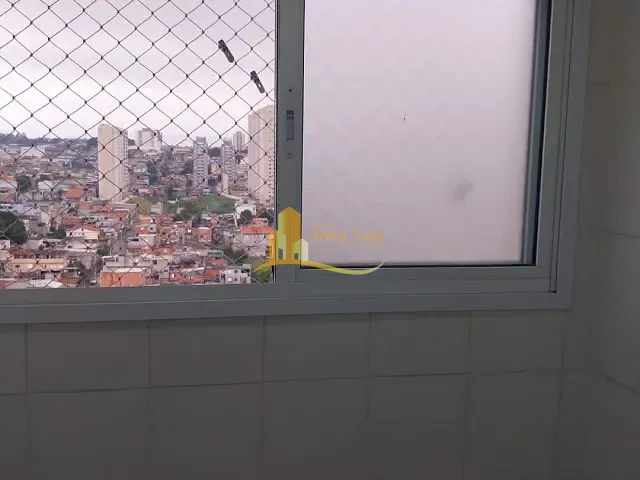 Apartamento 2 quartos e 1 banheiro, para alugar, no bairro Vila Carmosina em São Paulo
