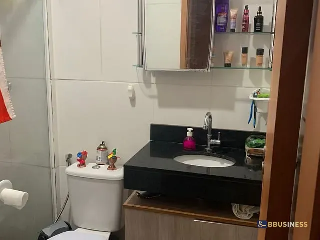 Apartamento 2 quartos e 1 banheiro, à venda, no bairro Parque Novo Jockey em Campos dos Goytacazes