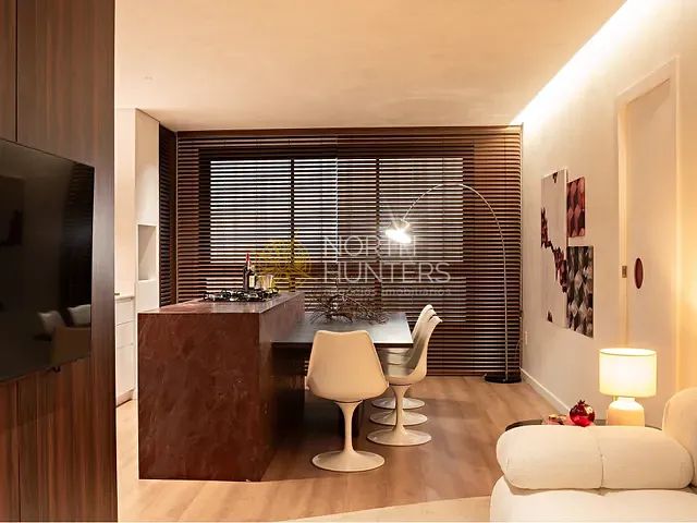 Apartamento 3 quartos e 3 banheiros, à venda, no bairro América em Joinville