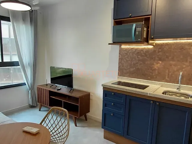 Apartamento 1 quarto e 1 banheiro, para alugar, no bairro Pinheiros em São Paulo