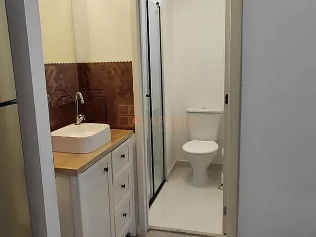 Apartamento 1 quarto e 1 banheiro, para alugar, no bairro Pinheiros em São Paulo