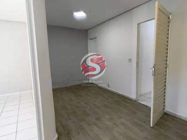 Apartamento com 50m² 2 quartos e 1 banheiro, para alugar, no bairro Vila Santa Clara em São Paulo