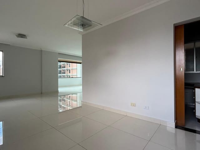 Apartamento com 170m² 4 quartos e 4 banheiros, à venda, no bairro Setor Oeste em Goiânia