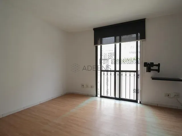 Apartamento 1 quarto e 1 banheiro, à venda, no bairro Itaim Bibi em São Paulo