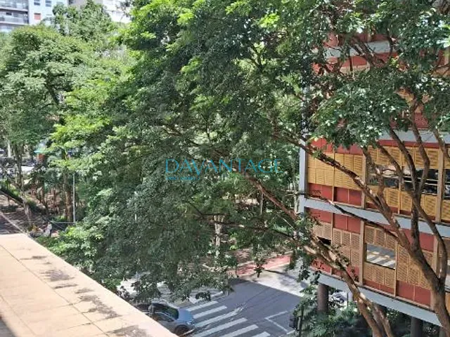 Apartamento com 147m² 3 quartos e 3 banheiros, à venda, no bairro Higienópolis em São Paulo