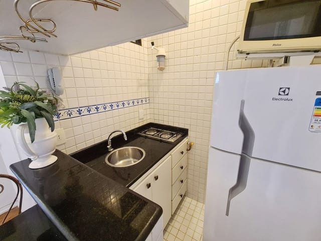 Foto do Apartamento - QUADRILÁTERO de IPANEMA! RUA VISCONDE de PIRAJÁ! STUDIO, 01 QUARTOS, MOBILIADO, próximo ao METRÔ e PRAIA | EASY NEGOCIOS IMOBILIARIOS LTDA