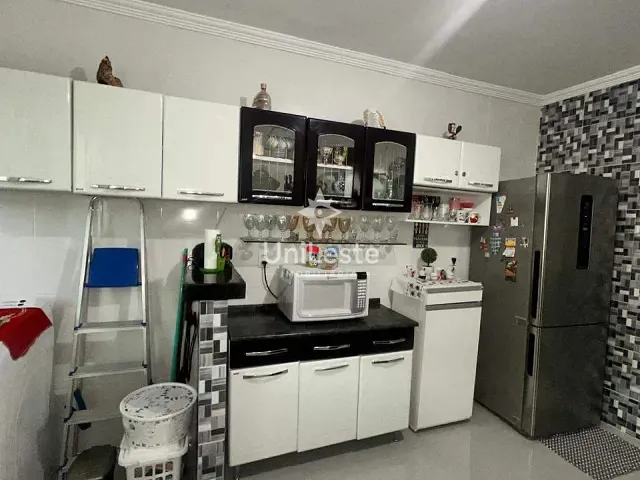 Apartamento 3 quartos e 1 banheiro, à venda, no bairro Jardim Vitória em Belo Horizonte