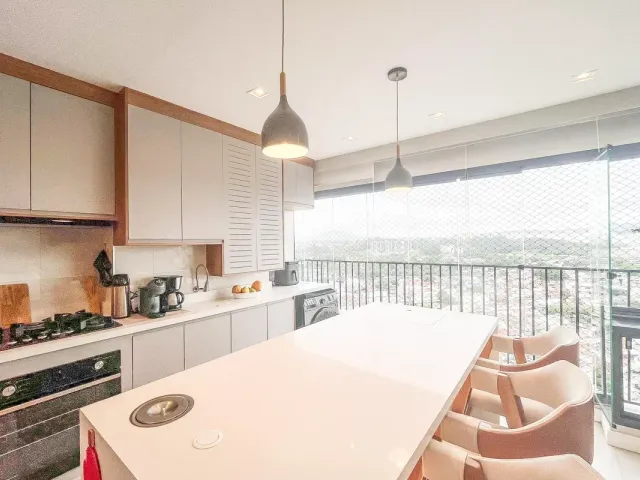 Apartamento 2 quartos e 2 banheiros, à venda, no bairro Vila Anastácio em São Paulo