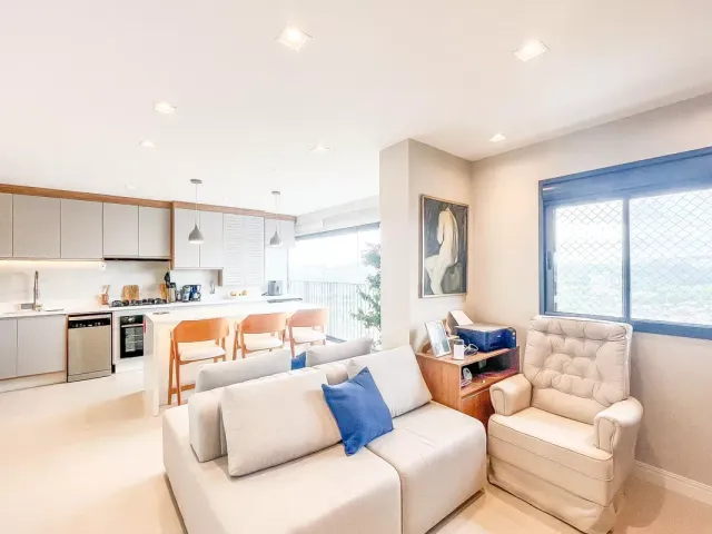 Apartamento 2 quartos e 2 banheiros, à venda, no bairro Vila Anastácio em São Paulo