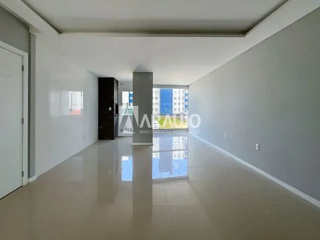 Apartamento 2 quartos e 2 banheiros, à venda, no bairro Costa Cavalcanti em Itajaí