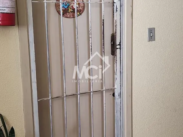 Apartamento 2 quartos e 1 banheiro, à venda, no bairro Fragata em Pelotas
