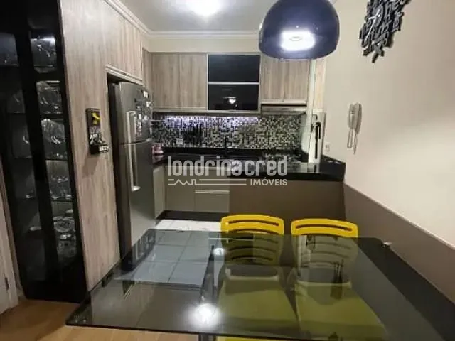 Apartamento 2 quartos e 1 banheiro, à venda, no bairro Ouro Verde em Londrina