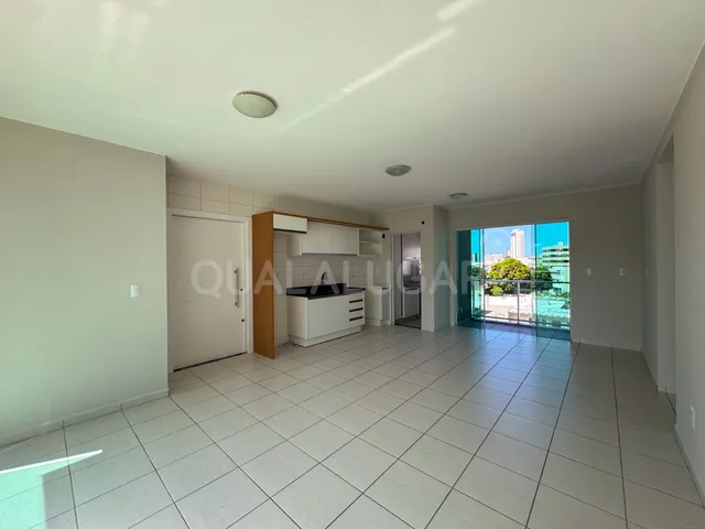 Apartamento 2 quartos e 2 banheiros, para alugar, no bairro Vila Moema em Tubarão