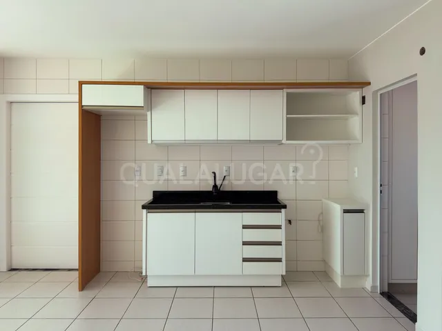 Apartamento 2 quartos e 2 banheiros, para alugar, no bairro Vila Moema em Tubarão