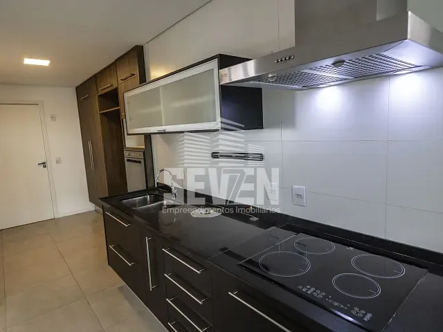 Apartamento com 130m² 3 quartos e 4 banheiros, à venda, no bairro Jardim América em Bauru