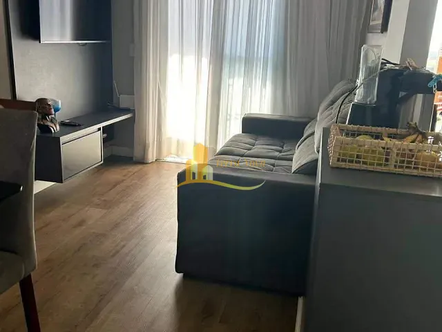 Apartamento 2 quartos e 1 banheiro, à venda, no bairro Vila Carmosina em São Paulo