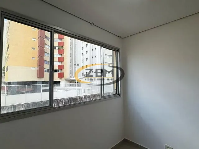 Apartamento com 60m² 1 quarto e 1 banheiro, à venda, no bairro Centro em Londrina