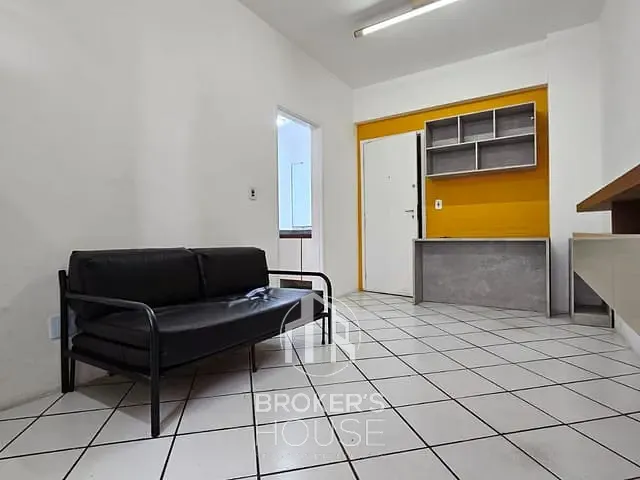 Apartamento com 34m² 1 quarto e 1 banheiro, à venda, no bairro Barro Vermelho em Vitória