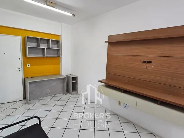 Apartamento com 34m² 1 quarto e 1 banheiro, à venda, no bairro Barro Vermelho em Vitória