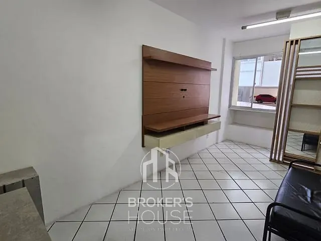 Apartamento com 34m² 1 quarto e 1 banheiro, à venda, no bairro Barro Vermelho em Vitória