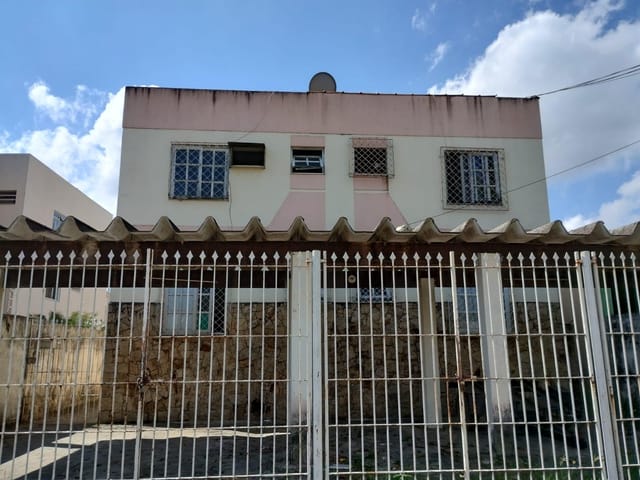 Apartamento 2 quartos e 1 banheiro, à venda, no bairro Parque João Maria em Campos dos Goytacazes
