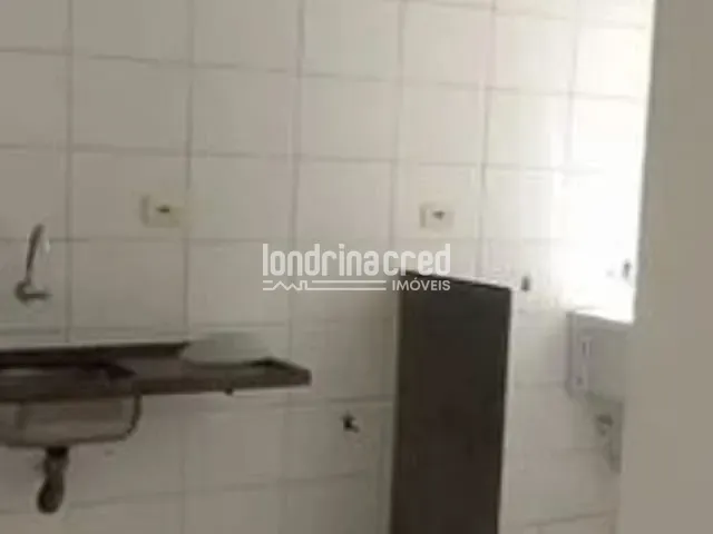 Apartamento 2 quartos e 1 banheiro, à venda, no bairro Jardim Bandeirantes em Londrina