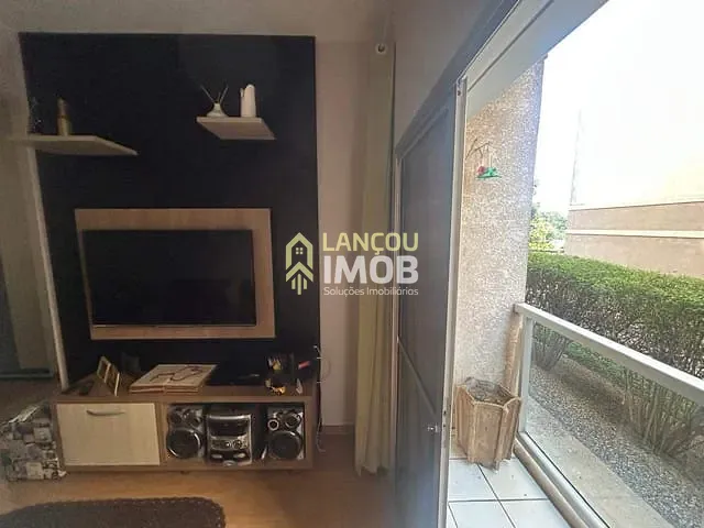 Apartamento 2 quartos e 1 banheiro, à venda, no bairro Morada das Vinhas em Jundiaí