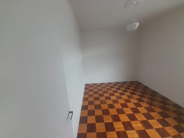Apartamento com 80m² 2 quartos e 2 banheiros, para alugar, no bairro Vila Valqueire em Rio de Janeiro