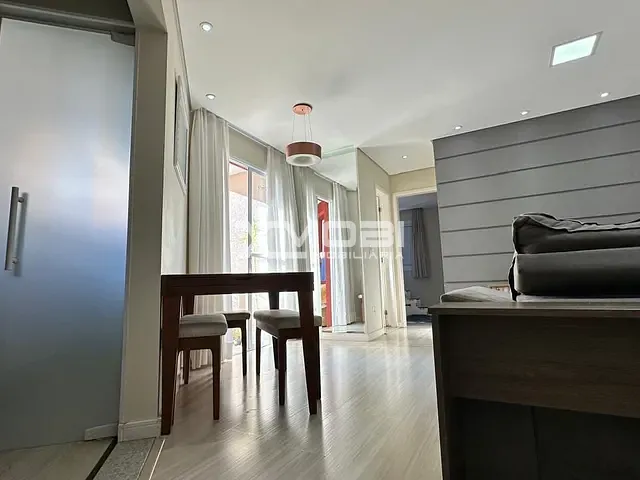 Apartamento 2 quartos e 1 banheiro, à venda, no bairro Parque Cidade Jardim II em Jundiaí
